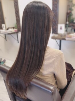 ヘアーサロン スリール(hair salon sourire)の写真/パサつき・広がりで気になる方におすすめ！【艶髪改善トリートメント】でうるサラスタイルを叶える♪