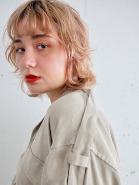 オーサム(AWESOME) 《AWESOME》ミルクティーブロンド×ネオウルフ♪