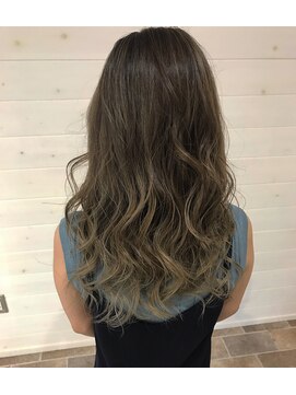 ルーフ ヘア アンド リラクション(RooF Hair and Relaxation) グラデーションカラー