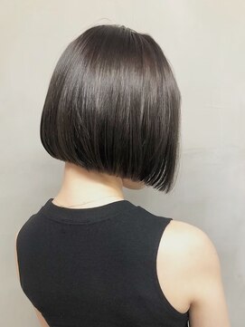 ジーナ 池袋(Zina) #イルミナ#アディクシー#デザインカラー