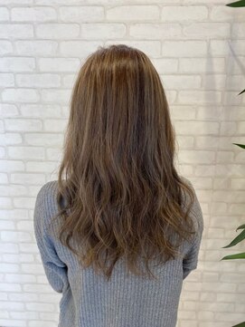 ビスイル 秋葉原店(Vis ill) 20代30代40代/ナチュラル/ハイライト/白髪ぼかしハイライト