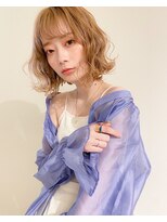 エン(eNN)&nbsp;バニラベージュ/3Dハイライト/前髪あり外はねボブ