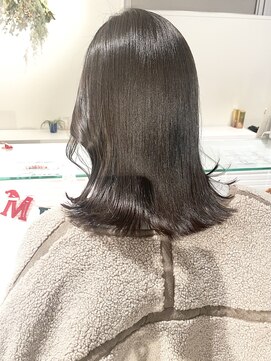 メゾンアクア 表参道(Maison ACQUA) ◎ブリーチなし透明感カラー暗めオリーブベージュ