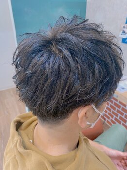 男性のご利用も大歓迎！ＯＮ/ＯＦＦどちらもかっこよくキマる、あなただけのスタイルをご提案致します。