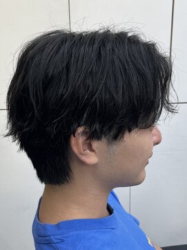 フイ 恵比寿(Hui) センターパート/ナチュラルヘア/緩めスパイラル