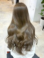 エル バイ アンキシム(elu by AHNKISM)&nbsp;ミディアムロングレイヤーカットブリーチなしダブルカラー心斎橋