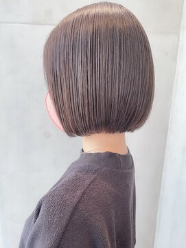 セイドット リー(Say. Ree) Say.ショートボブブルーカラーインナーカラーデジタルパーマ青山