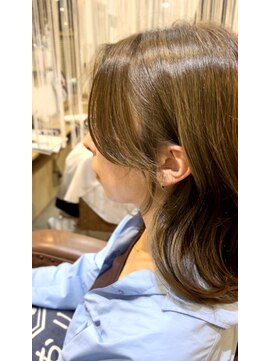 クオリア(QUALIA) 韓国風デジパー×オリーブベージュ/大人可愛い顔周りカット柏