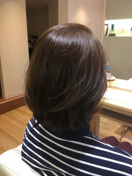 アスピリーフ(ASPILEAF) 【アスピリーフ】　ミディアム　フォギーグレージュ　ボブ