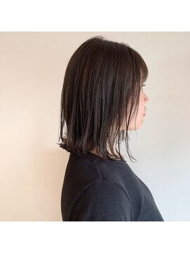 ツイギー 宮西店(TWiGGY) 透け感たっぷりボブに透明感カラー