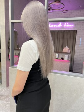 ロンド レア 天神大名店(Lond Le’a) ダブルカラー/インナーカラー/イヤリングカラー/こなれミディ