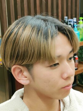 イッシー(Isshy) サイドツーブロックショート