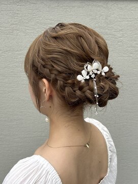 ユイト(uit) 《 イベントヘアセット 》