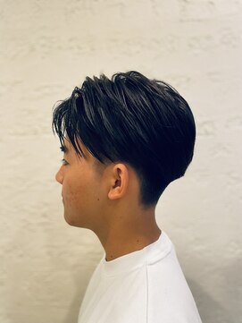 レオンプラス 具志川店(LEON plus+) フェザーショート