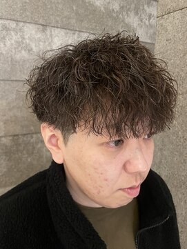 ニアウ 伊勢崎連取店(Niau) メンズマッシュツイストスパイラルパーマメンズパーマ