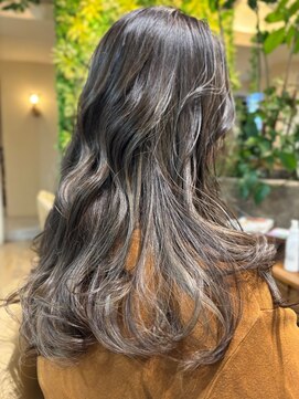 バグスドゥア(Bagus dua) 秋グレージュ10.6フェイスフレーミング