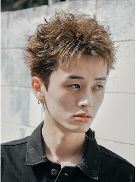 フィフス トウキョウ (fifth TOKYO) 渋谷スパイキーショートブリーチWカラーメンズヘアアップバング