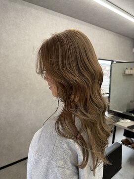 ニコ サガ(NIKO Saga) 佐賀美容室/ミルクティーベージュ/ブランドヘア/ブリーチカラー