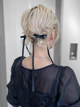 ユーフォリア 新宿通り(Euphoria) ツインお団子/ボブアレンジ/ヘアセット/お呼ばれヘア