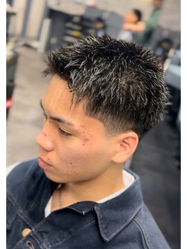 フランクスバーバーリベラルド 横浜(FRANK'S BARBER LIBERALD) テーパースパイキーTK