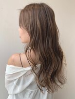 アトレ 梅田店(attrait)&nbsp;透明感あるベージュロング×丁寧なケアで叶う上質な仕上がり