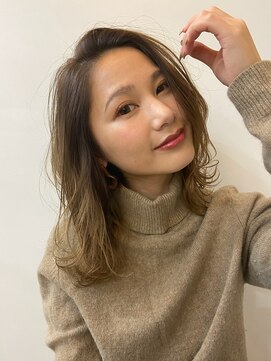 バズ(BUZZ) ハイライト×ミディアム　＜Buzzさの＞