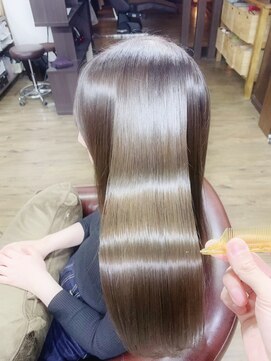 プラス(PLUS) 【髪質改善】プレミアムミネコラトリートメント