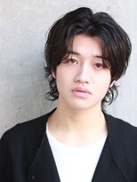 マイロ(mailo) アンニュイな色気パーマセンターパートウルフ