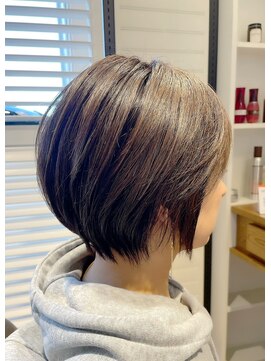 マリーチリタ(marichi Rita) 大人キレイショートボブ