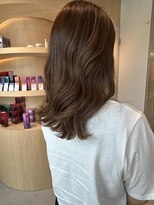 シダ(sida SAIIN)&nbsp;【sida 池村】20代30代ハイライトブラウンベージュロング