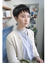 クイン(qin)&nbsp;大人スタイリッシュベリーショート