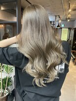 サニー 渋谷(SUNNY) バレイヤージュ、ハイライト、レイヤーロング、グレーベージュ