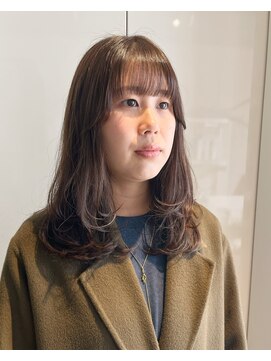 クリアオブヘアー リット(CLEAR of hair LiT) レイヤーミディ