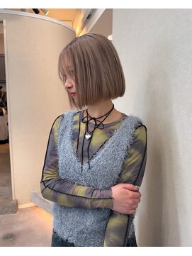 ローレン(Lolen.) 明る過ぎないちょっと濃いめミルクティー