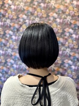 ニイ(Nii.)の写真/【桜山駅徒歩５分】マンツーマンで一人一人の髪質や骨格を見極め、小顔・首長効果のあるショートヘアに♪