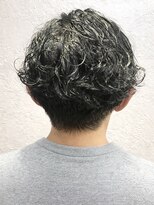 フッタ(Futta)&nbsp;新宿メンズ波巻きパーマ×メンズショート【西武新宿駅】