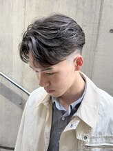 毛先の毛流れが欲しい方に！『フェザーパーマ』
