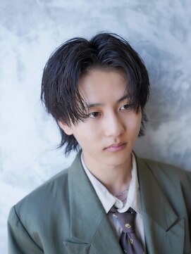 アルファ 新宿(alpha) フェザーパーマ/刈り上げセンターパート/サーフカール[新宿]