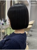丸みショートボブ/レイヤー/20代30代40代50代/顔周りカット