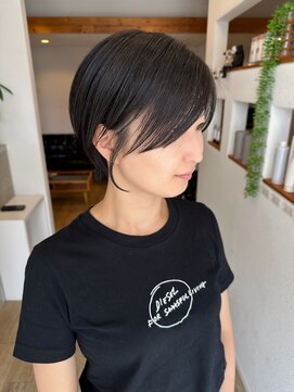 クマ(kuma.) 大人可愛い20代30代40代前下がりショートボブ丸みショート◎