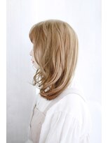 シュシュット(chouchoute)&nbsp;吉祥寺3分/モード3Ｄカラージグザグバング美髪ミニマムボブ/064