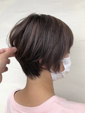 リィリ バイ ロダット 横浜(rili by LODAT) ショートボブ×ハイライト【rili横浜】