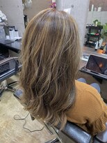 クルー(CREW)&nbsp;白髪ぼかしバレイヤージュカラー