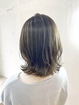 ヘアーワークス ヘルム 渋谷店(HAIR WORKS HELM) ［HELM渋谷］クリアな発色☆オリーブアッシュ☆