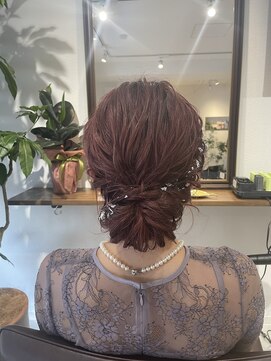 エン(enn) ゆるふわシニヨン