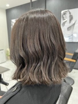 ディティール(Detail) ダブルカラーでなりたいが叶う×フォグシルバー