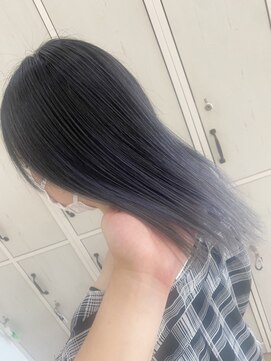 チェレ ロッソ 金剛店(Chere rosso) カラーに飽きた方<バレイヤージュで劇的に変化を>