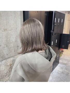 アン(Un) 【心斎橋】【四ツ橋】ミルクティーブラウン