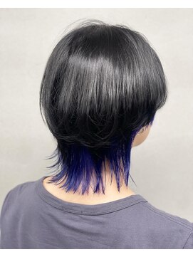 イロハ(IROHA) ブルーインナーカラー×ハンサムウルフ