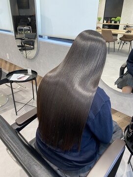 ラフトウキョウ 浜松(RAF TOKYO) 周りと差がつく艶髪